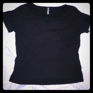 Black short sleeve